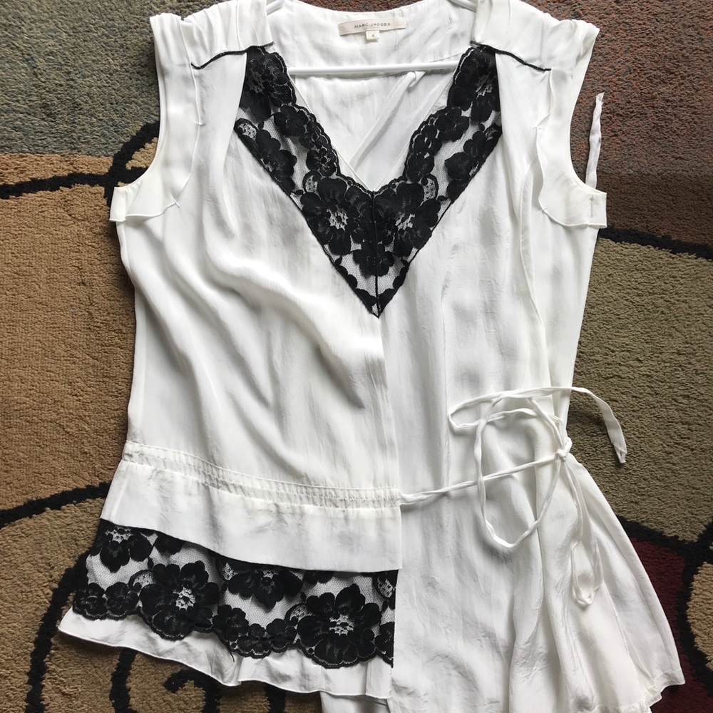 Beautiful Marc Jacobs Sleeveless Blouse - Sz 4